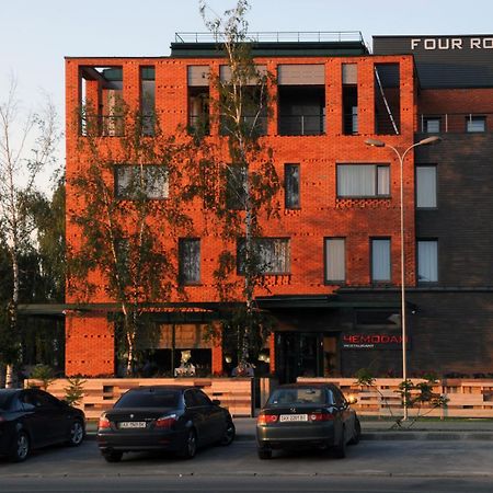 Villa Four Rooms Jarkov Exterior foto